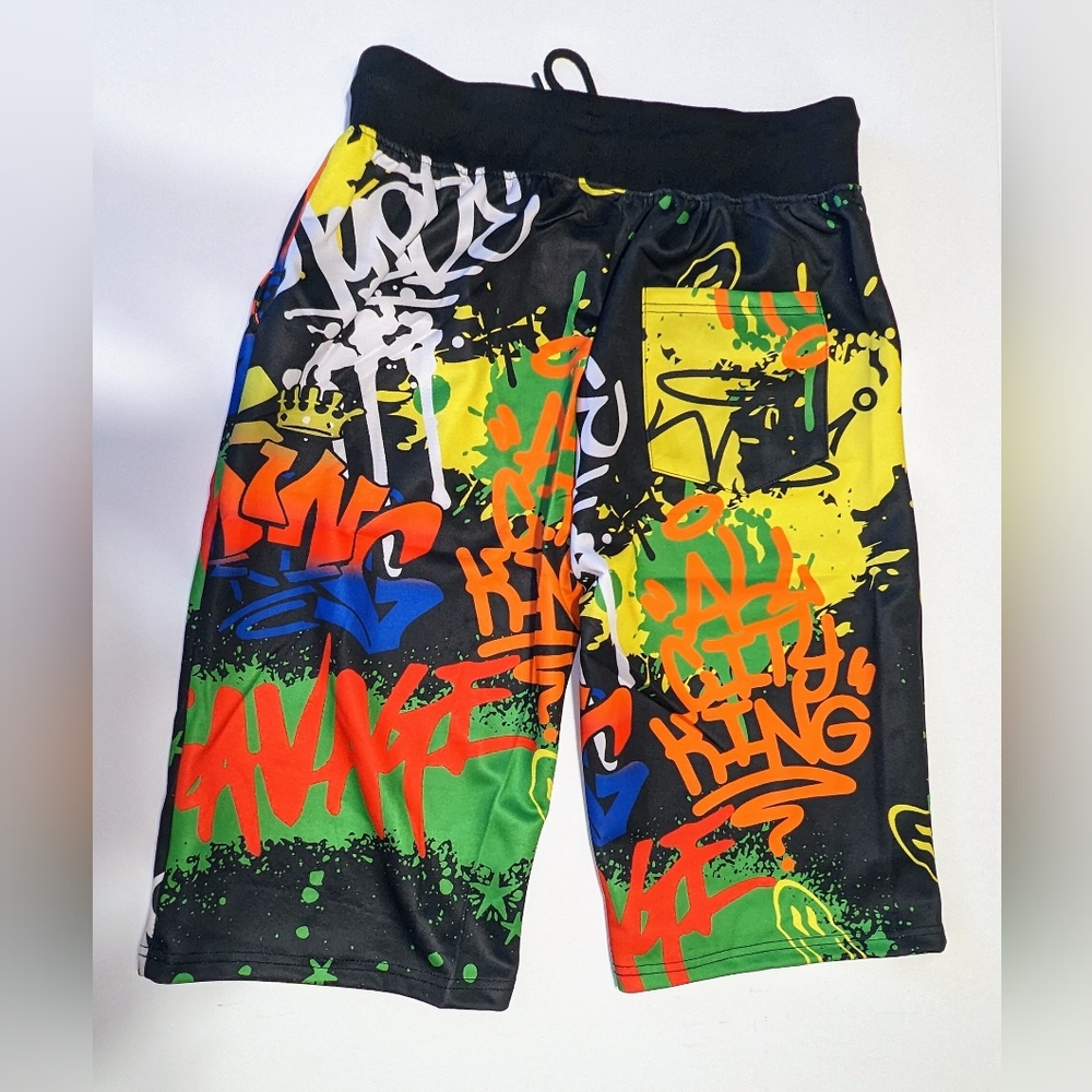 Men's Fashion Graffiti Print Short Sleeve Hoodie with Jogger Shorts Set - Picture 6 of 6